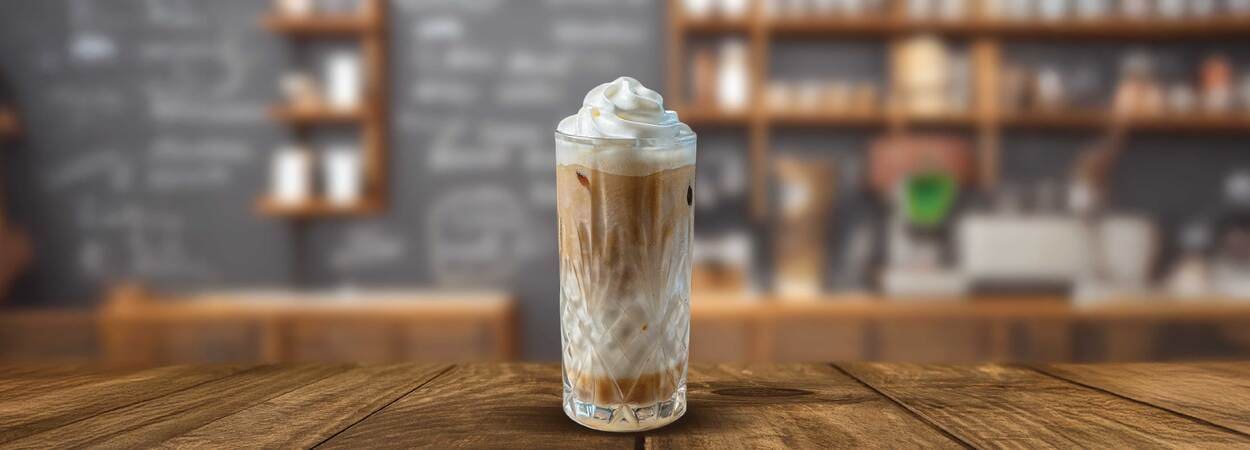 Stairs  Resto - Dapatkan Complimentary Beverage